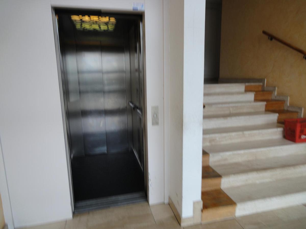 Logement Type Studio 1 Piece Proche Zenith ストラスブール エクステリア 写真